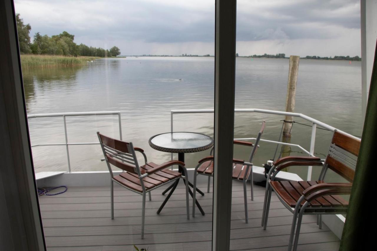 Houseboat Uitzicht Over Veluwemeer, Natuurlokatie, Prachtige Vergezichten Бидингхаузен Екстериор снимка