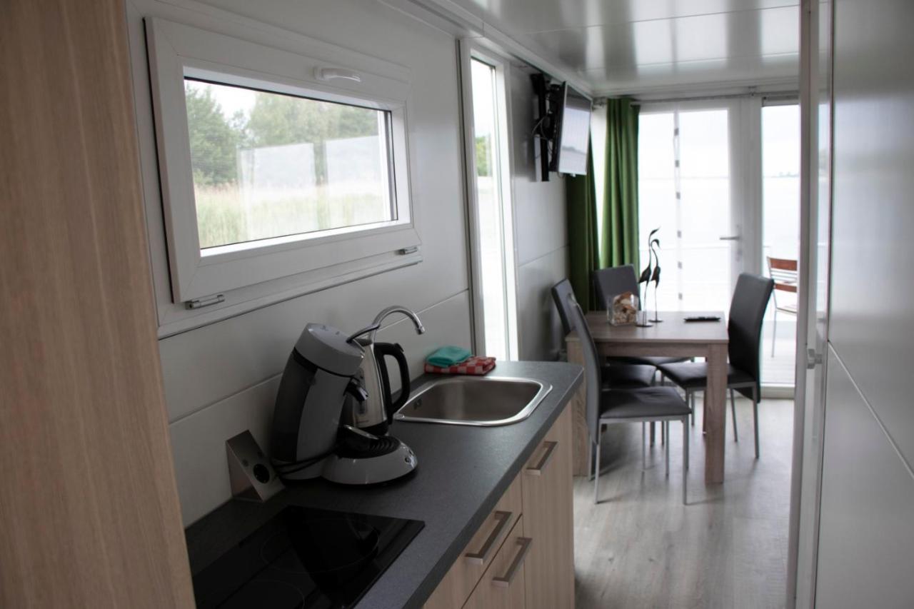 Houseboat Uitzicht Over Veluwemeer, Natuurlokatie, Prachtige Vergezichten Бидингхаузен Екстериор снимка